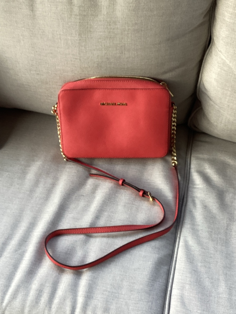 MICHAEL KORS JET SET TRAVEL CROSSBODY